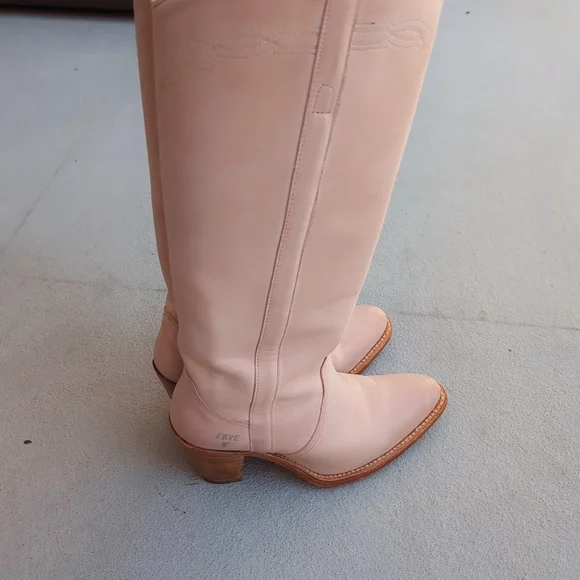 Frye Mustang Boots - Picture 8 of 10